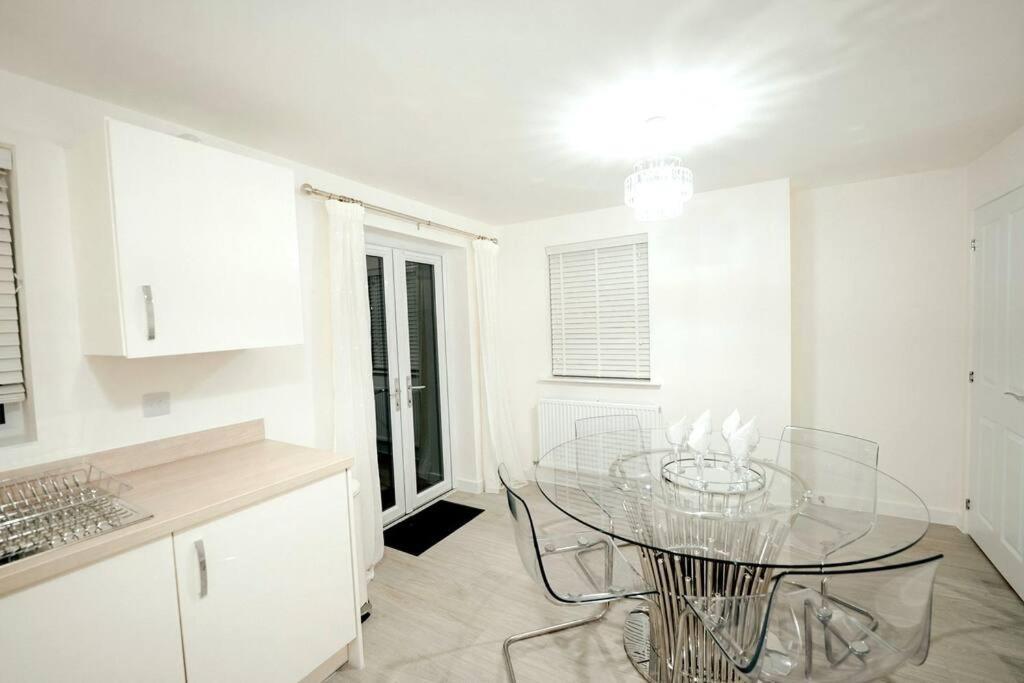 Willow Heights Modern 5-7 Persons/3 Bed Detached Rotherham Exterior photo